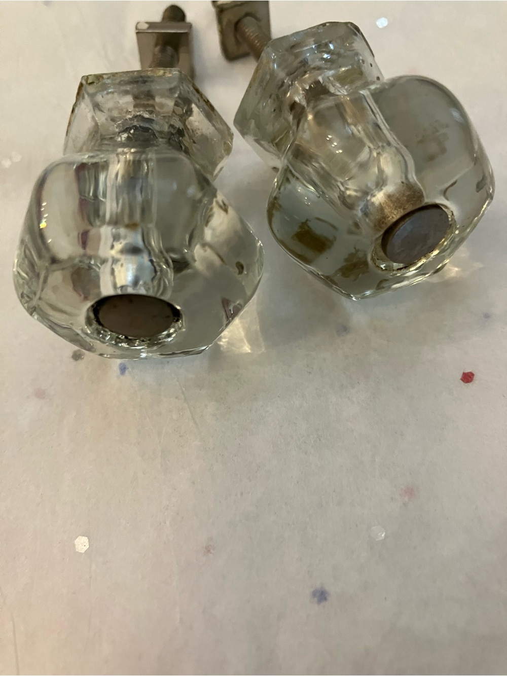 Two vintage clear knobs - Picture 4 of 4